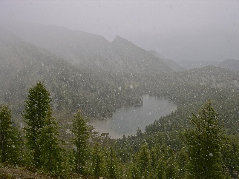 Early season snow on Cooney Lake from Angels Staircase Trail