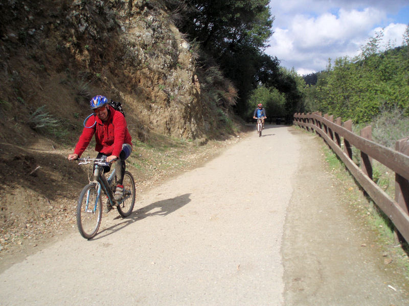 lake chabot bike trail