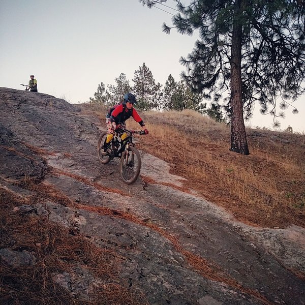 Esmeralda Trail