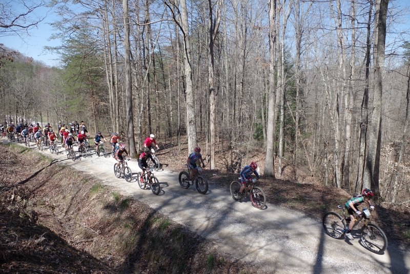 Starting field of the 2016 Cat 3/Fat Bike/Clydesdales race of the Kentucky Point Series at Cave Run Lake.