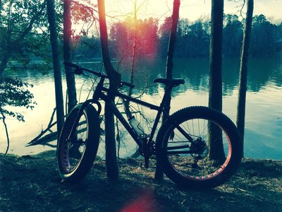 lake hickory mountain bike trails