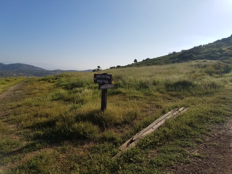 Glider Point Trailhead for Lilac Canyon Trail and Glider Point Trail.