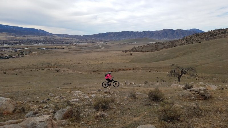 Just a little mid altitude MTB with Tehachapi in the background.