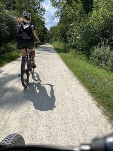 forest preserve bike trails near me
