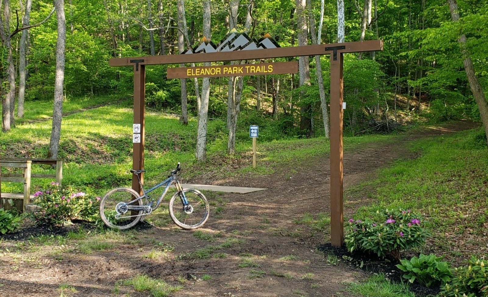 Eleanor Park Trails main entrance.