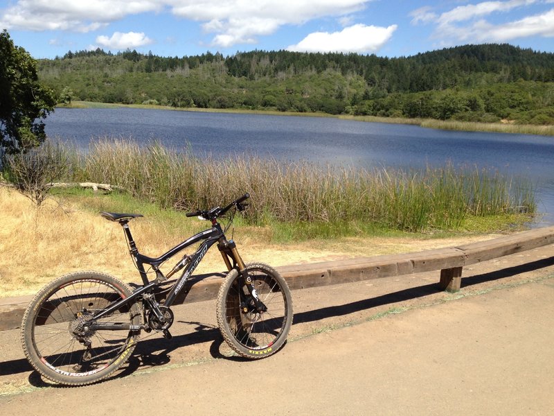 Lake Ilsanjo. Nice spot for an energy snack.